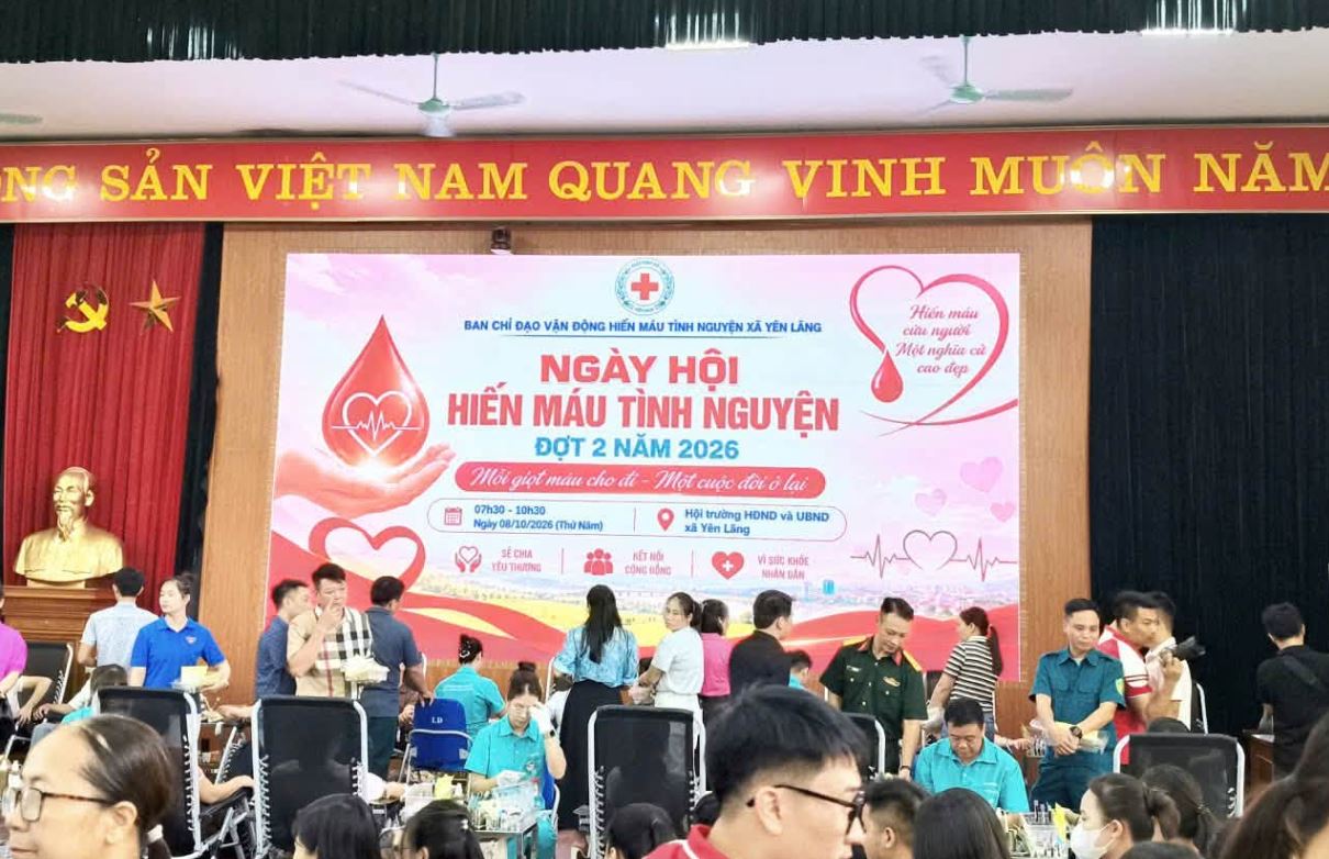 LAN TỎA YÊU THƯƠNG – TRAO TẶNG GIỌT MÁU, GỬI GẮM HY VỌNG