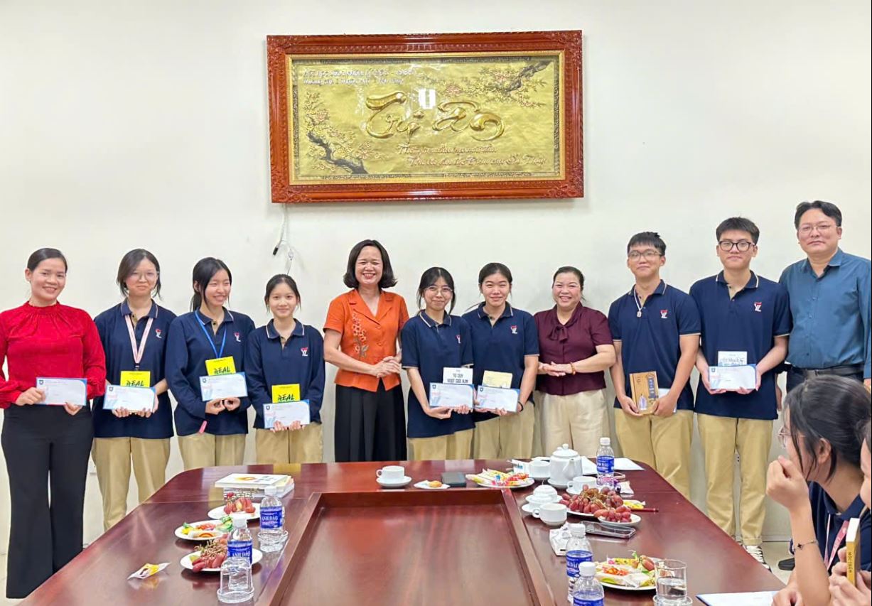 GẶP MẶT, ĐỘNG VIÊN ĐỘI TUYỂN HỌC SINH GIỎI KHỐI 12 THAM DỰ KỲ THI TUYỂN CHỌN HỌC SINH GIỎI CẤP THÀNH PHỐ NĂM HỌC 2026 – 2027